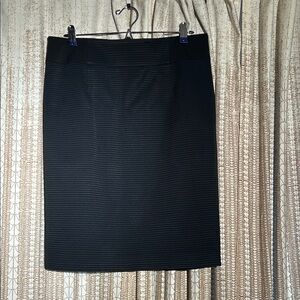 Classic Black Textured Pencil Skirt - Timeless Workwear